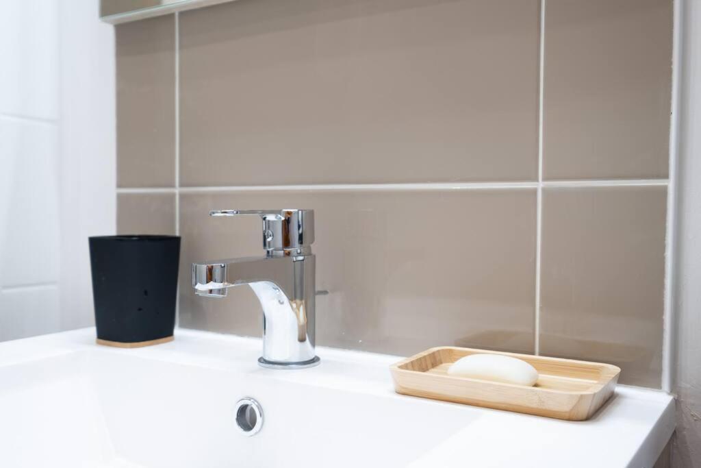Apartament Wellness Bubble - Cathedrale - Hypercentre Reims Zewnętrze zdjęcie